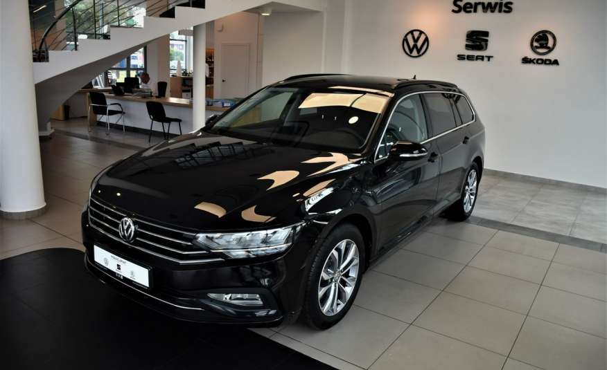 Volkswagen Passat SalonPl, Vat23%, Biznes, Przebieg , Navi, Czujnik parkowania, lift 4x2 zdjęcie 