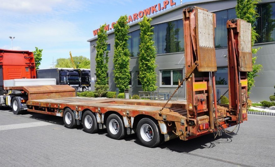 Nooteboom OSDS-73-04 , 4 x SAF , poszerzana , max 9.7 x 3m , 2 osie skrętne , najazdy hydrauliczne , naczepa niskopodwoziowa , niskopodwoziówka , platforma , transport maszyn , pojazdów , tr zdjęcie 