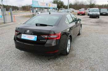 Skoda Superb sedan, automat, salon, el.klapa, podgrz, 4xfotele, skora alcantara