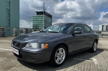 Volvo S60 2.5T AWD Automat Klima PDC Ksenony Navi