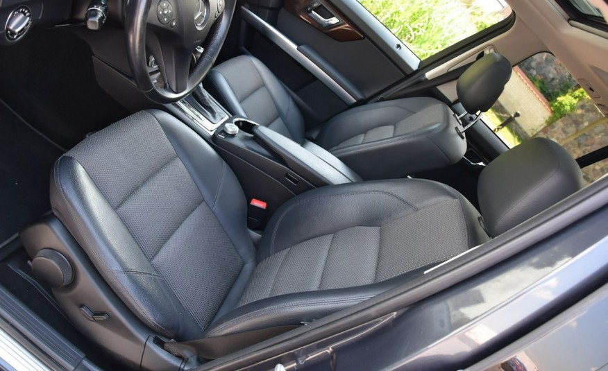 Mercedes GLK 350 3.0 V6CDi 225KM 2010r. 4Matic BiX LED Skóra Panorama zdjęcie 16