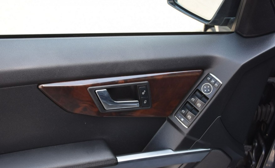 Mercedes GLK 350 3.0 V6CDi 225KM 2010r. 4Matic BiX LED Skóra Panorama zdjęcie 17