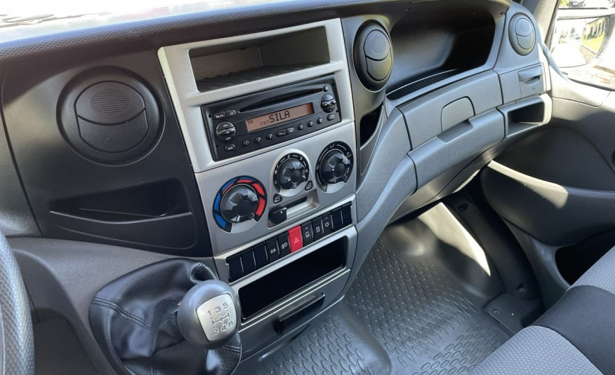 Iveco Daily 35S14V 2.3 JTD 136KM / MAXI - długość paki 450cm / Pierwszy właściciel zdjęcie 11