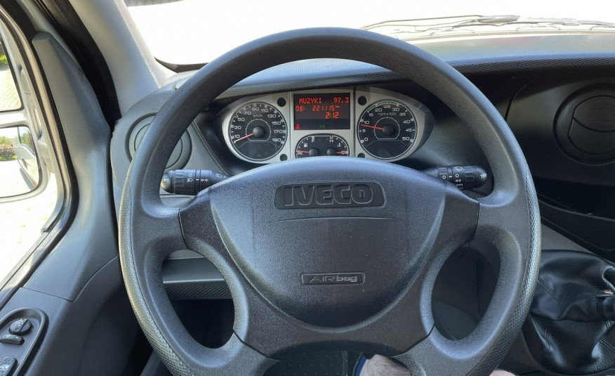 Iveco Daily 35S14V 2.3 JTD 136KM / MAXI - długość paki 450cm / Pierwszy właściciel zdjęcie 12