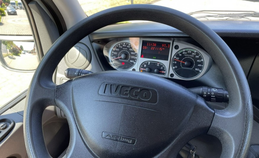 Iveco Daily 35S14V 2.3 JTD 136KM / MAXI - długość paki 450cm / Pierwszy właściciel zdjęcie 24