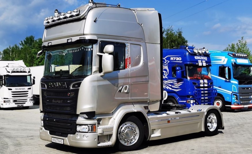 Scania R450 low deck mega 2017 limitowana full opcja do końca serwis spalanie 25l zdjęcie 