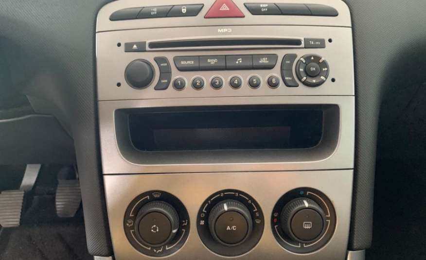 Peugeot 308 zdjęcie 10