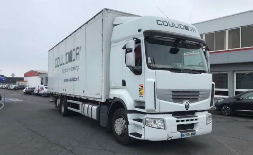 samochód ciężarowy Renault zdjęcie 1