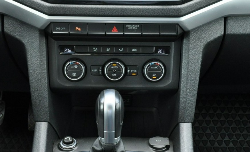 Volkswagen Amarok 3.0 TDI V6 224KM 4Motion Polski Salon FV 23% zdjęcie 15