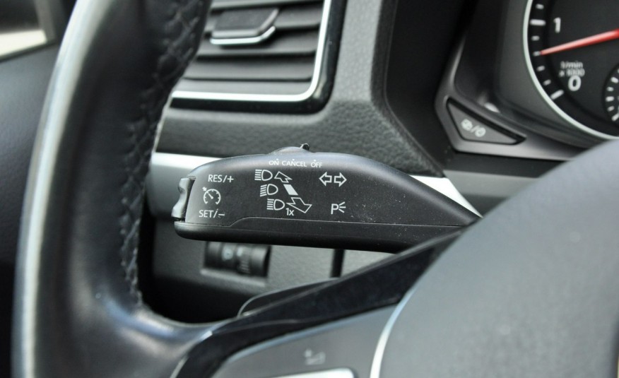 Volkswagen Amarok 3.0 TDI V6 224KM 4Motion Polski Salon FV 23% zdjęcie 19