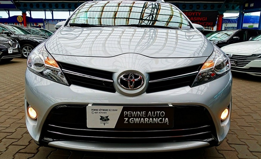 Toyota Verso 3.LATA GWARANCJA 1WŁ Kraj Bezwypadk Kamera SafetySense 2xCLIMATR FV23% 4x2 zdjęcie 