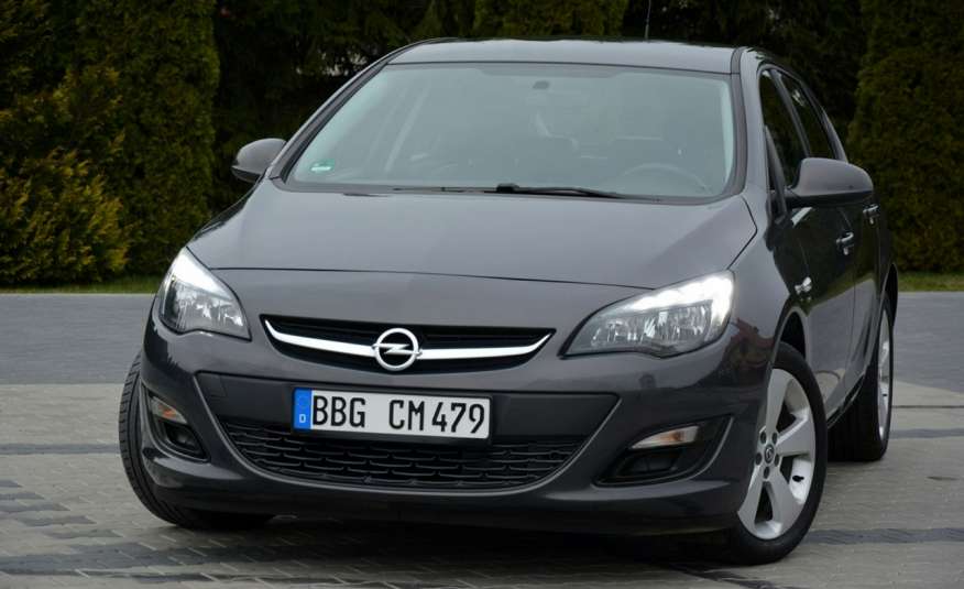 Opel Astra 1.6i(116KM)*Lift*Skóry*Ledy*Grzana Kierownica*Parktr.*Alu 17" zdjęcie 