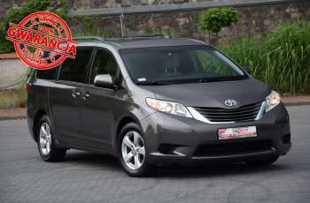 Toyota Sienna LE 3.5V6 266KM 2015r. lift 8os. Kamera Polecam