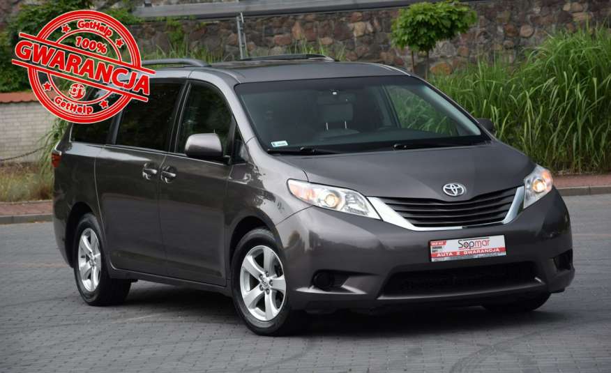 Toyota Sienna LE 3.5V6 266KM 2015r. lift 8os. Kamera Polecam zdjęcie 