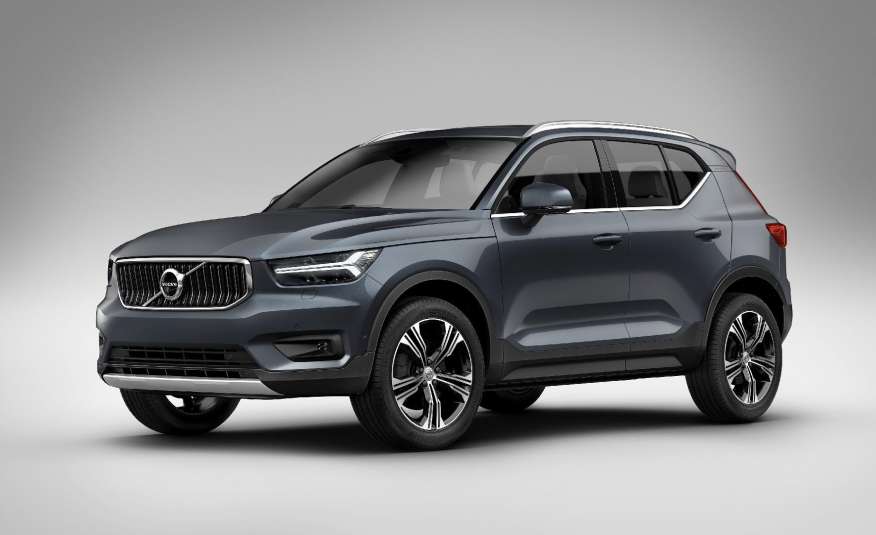 VOLVO XC 40 T3 Momentum Core aut zdjęcie 
