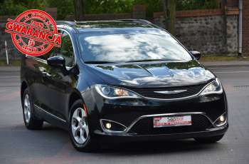 Chrysler Pacifica 3.6 V6 291KM 2017r. Touring L Plus Skóra Kamera DVD