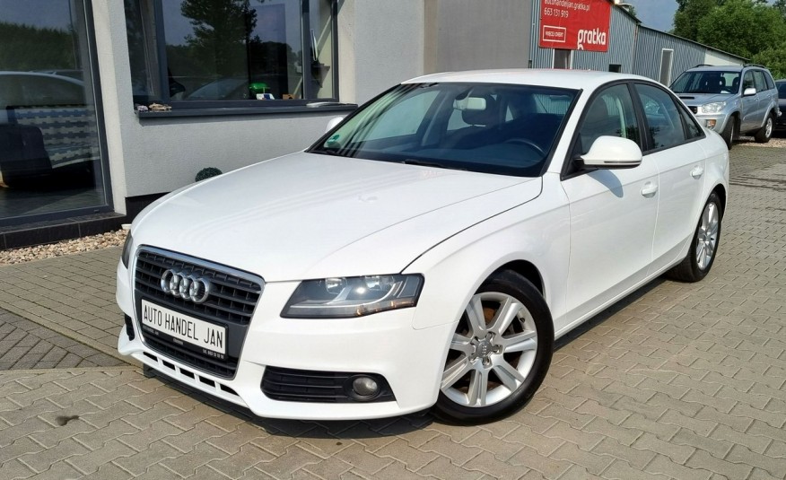 Audi A4 B8 2.0 TDI 143KM 6-Biegów Klimatronic Navi Serwis zdjęcie 