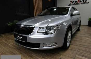 Skoda Superb 2.0 tdi 170km dsg Gwarancja DVD XENON FILM doinwestowany 