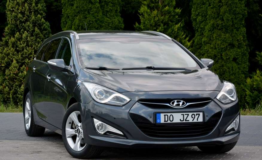 Hyundai i40 1.7crdi(136KM)*Navi*Kamera*Ledy*Keyles Go*El.Fotele*2xParktronik*ASO zdjęcie 