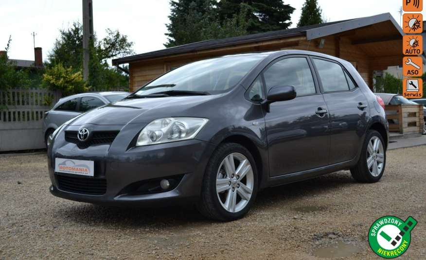 Toyota Auris Climatronic Serwis ASO Zarejestrowany 157tkm Opony zimowe zdjęcie 
