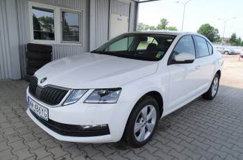 Skoda Octavia 1.6 TDI Salon PL 1 wł ASO FV23%