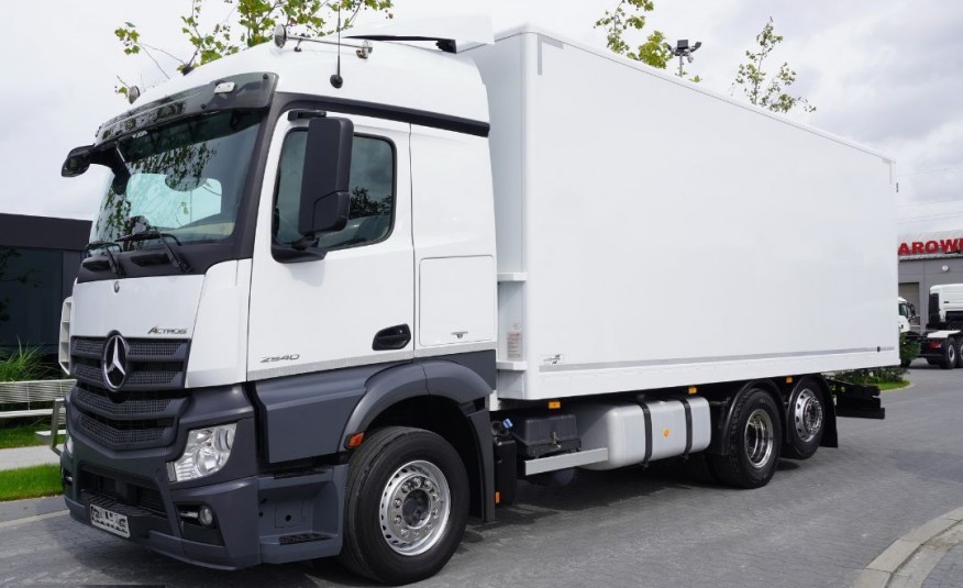 Mercedes Actros 2540 Kontener 18 palet / 6x2 zdjęcie 