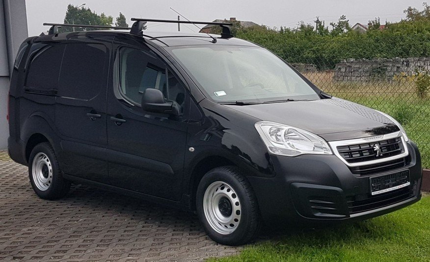 samochód dostawczy Peugeot zdjęcie 1