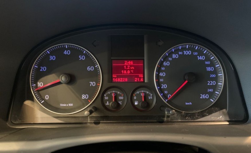 Volkswagen touran zdjęcie 18