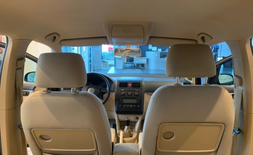 Volkswagen touran zdjęcie 23