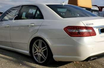 Mercedes E 220 2.2 CDI AMG