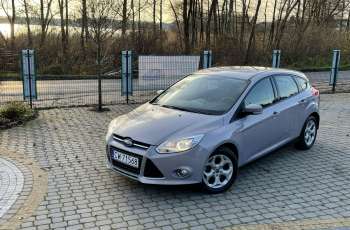 Ford Focus 1.6 benzyna 150KM / Salon PL I-właściciel / Bezwypadowy