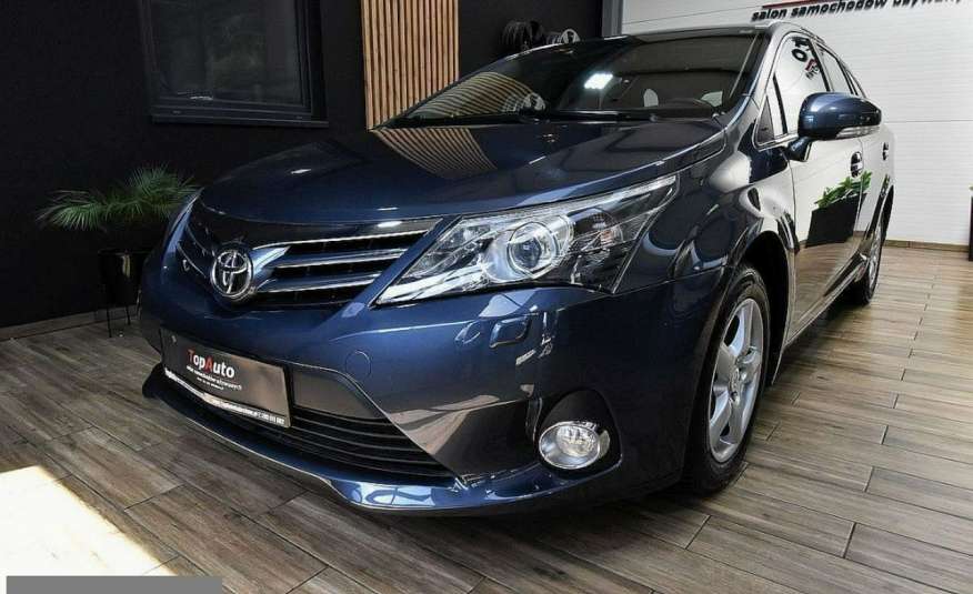 Toyota Avensis LIFT PREMIUM navi led kamera GWARANCJA techniczna fabryczny lakier zdjęcie 