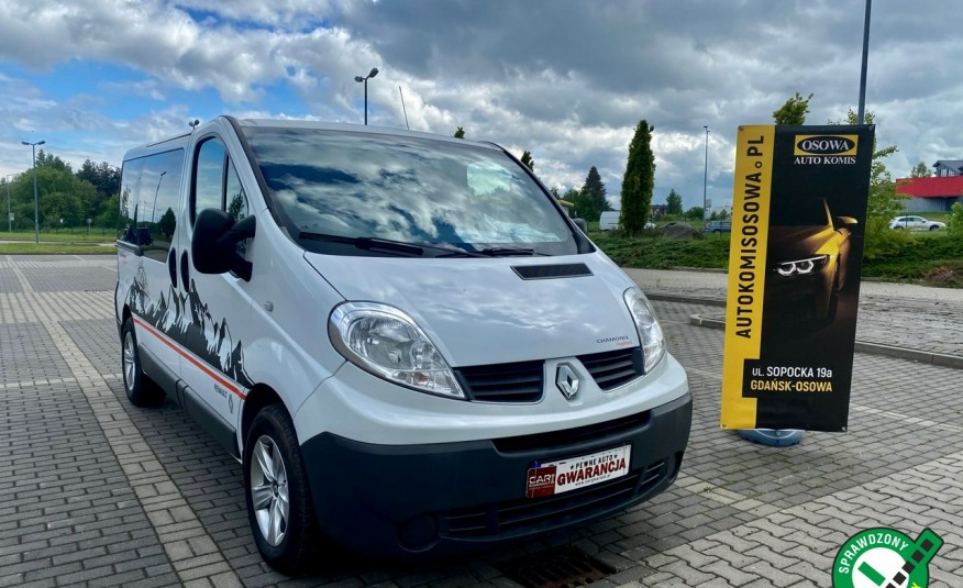 Renault Trafic 2.0dci kamper łóżko obrotowe fotele 2xdvd oś led 60 tyś km gwarancja zdjęcie 