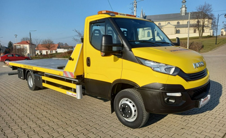 Daily 72C18 DMC-7.2T Laweta - 6.1m 3.0/180KM + HAK Iveco Daily 72C18 DMC-7.2T Laweta - 6.1m 3.0/180KM + HAK zdjęcie 