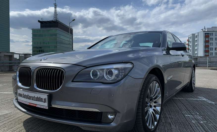 BMW 740 Uszkodzony silnik zdjęcie 