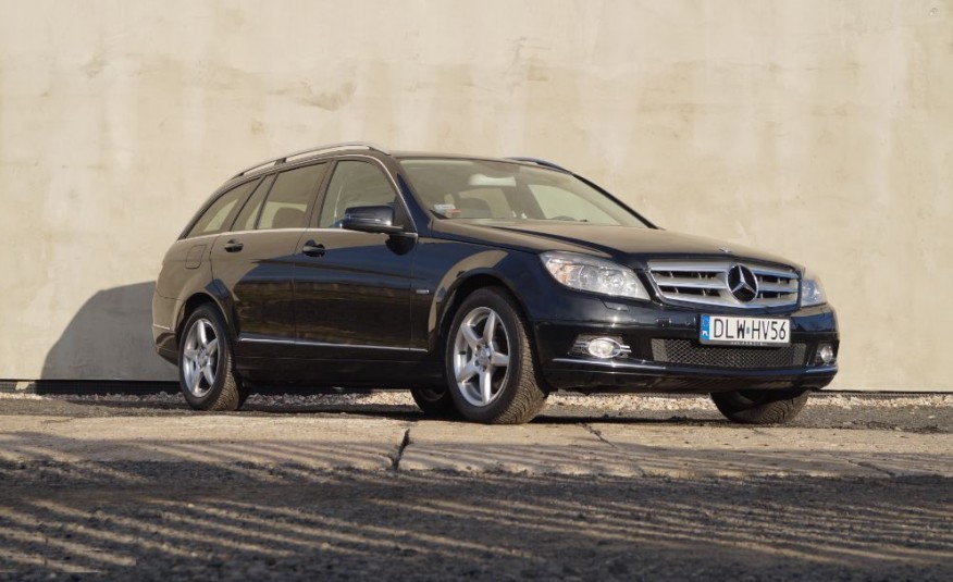 Mercedes klasa-c zdjęcie 2