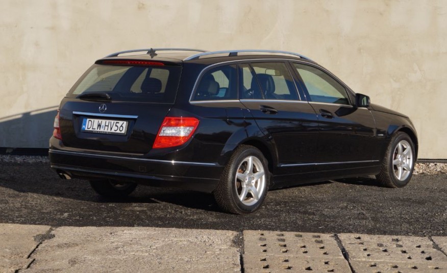 Mercedes klasa-c zdjęcie 4