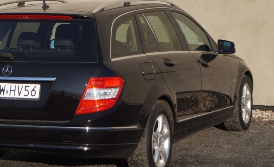 Mercedes klasa-c zdjęcie 10