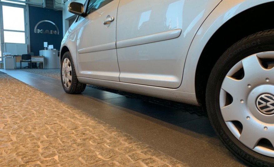 Volkswagen touran zdjęcie 13