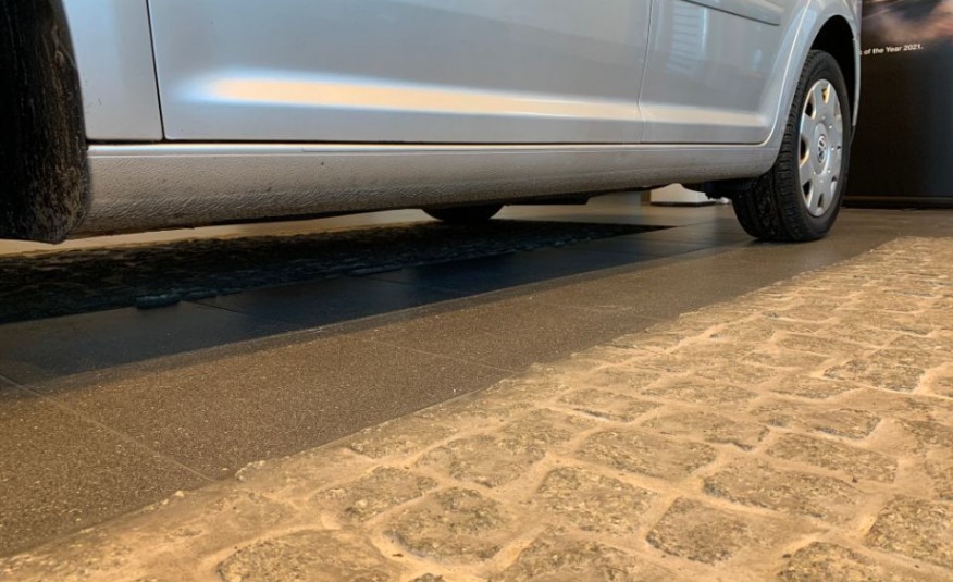 Volkswagen touran zdjęcie 15