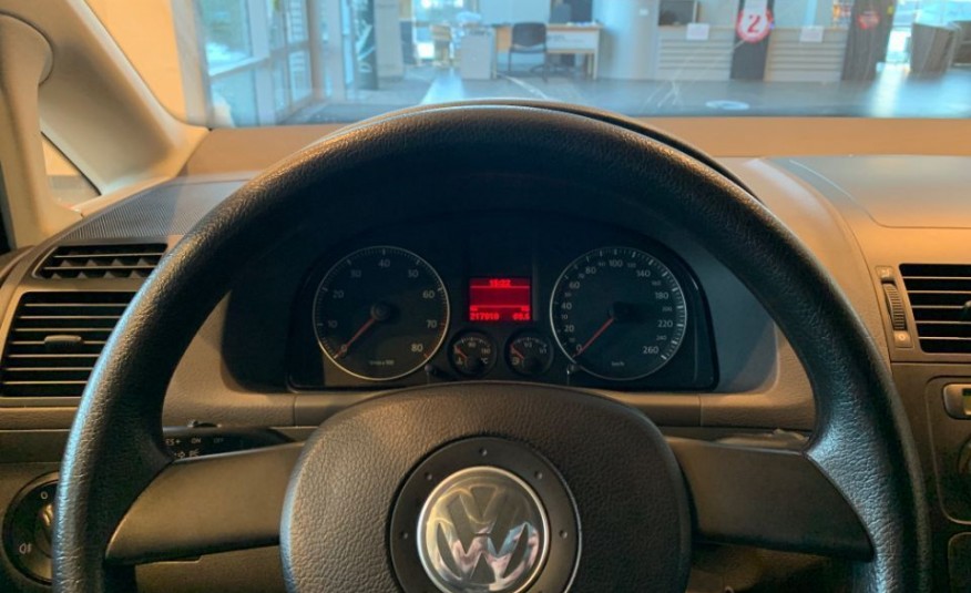 Volkswagen touran zdjęcie 18