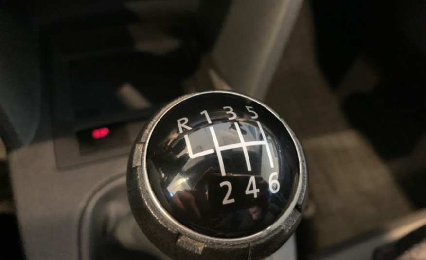 Volkswagen touran zdjęcie 21