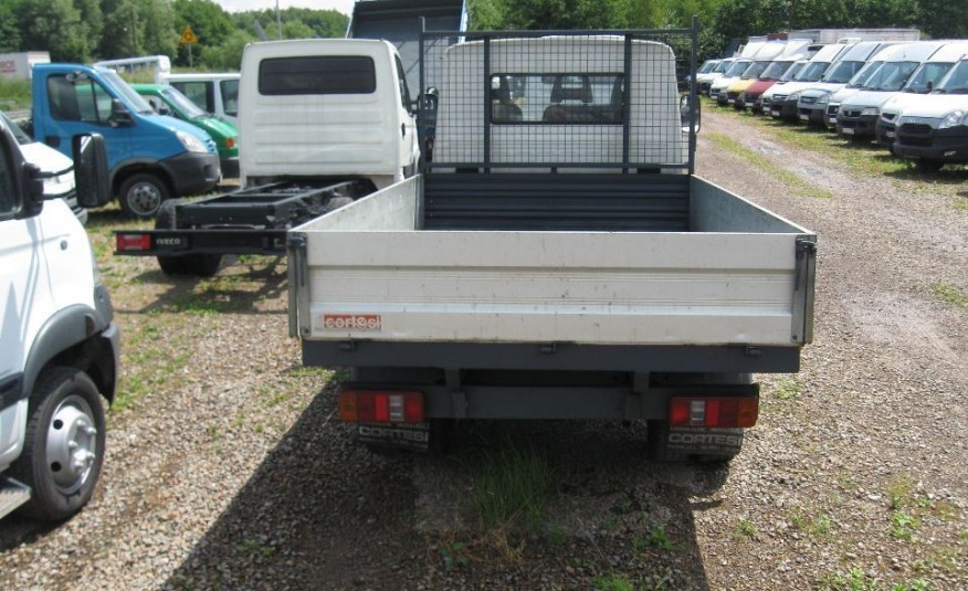 Nissan TRADE 3,0-MOTOR. 3,50-M. SKRZYNIA zdjęcie 6