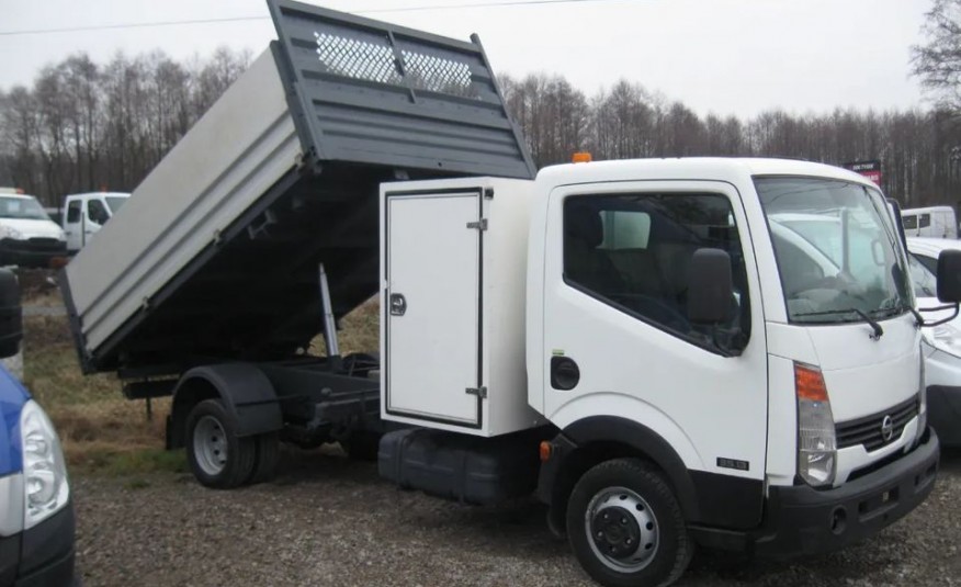 Nissan TRADE 3,0-MOTOR. 3,50-M. SKRZYNIA zdjęcie 16