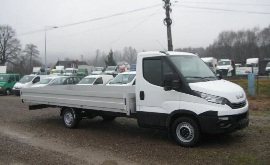 Nissan TRADE 3,0-MOTOR. 3,50-M. SKRZYNIA zdjęcie 19