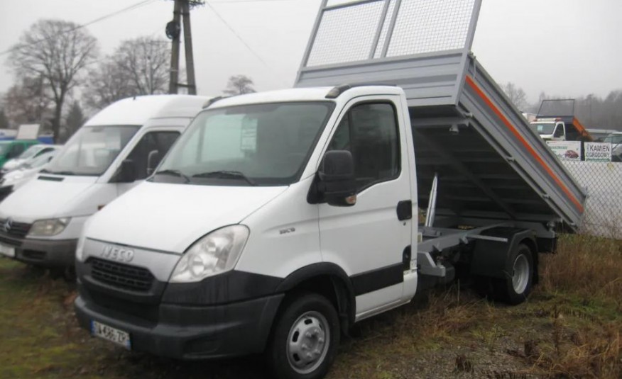Nissan TRADE 3,0-MOTOR. 3,50-M. SKRZYNIA zdjęcie 36