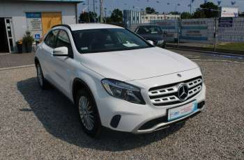 Mercedes GLA 180 Salon PL, F-Vat, Gwarncja, Tempomat, Biały, ALU, Benzyna