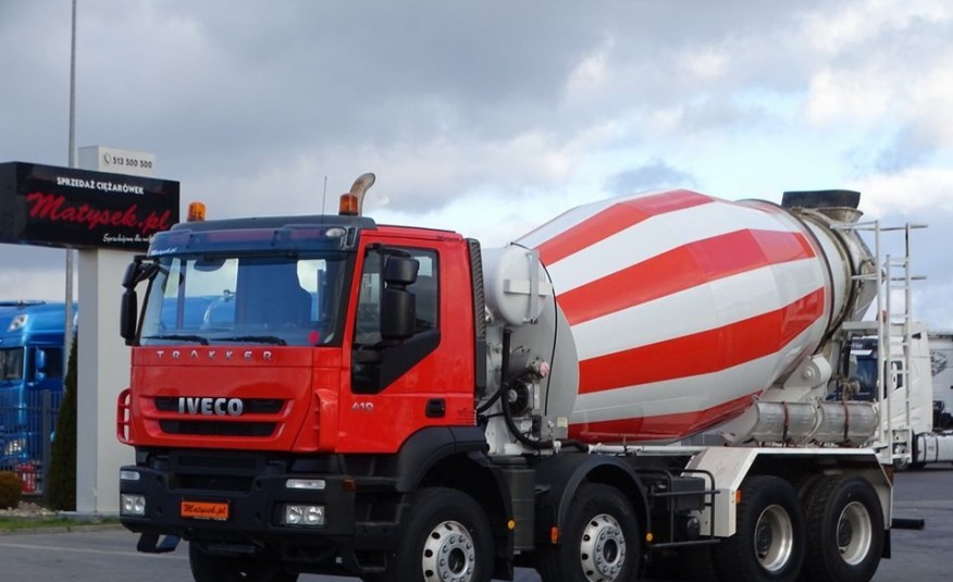 Iveco TRAKKER 410 / 8 X 4 / BETONIARKA / GRUSZKA / LIEBHERR / AUTOMAT / 8x4 zdjęcie 