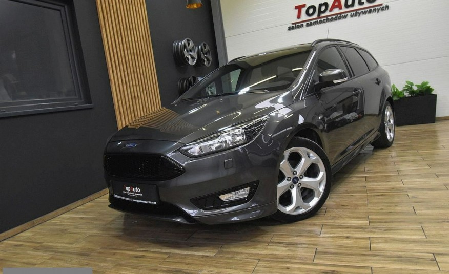 Ford Focus ST bezwypadkowy manual 120 000 km GWRANCJA zdjęcie 