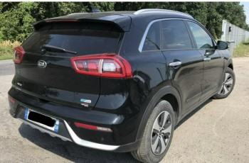 Kia Niro Hybryda , bogato wyposażony automat